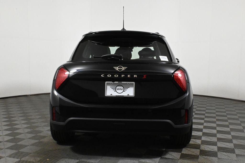 new 2025 MINI Hardtop car, priced at $38,025