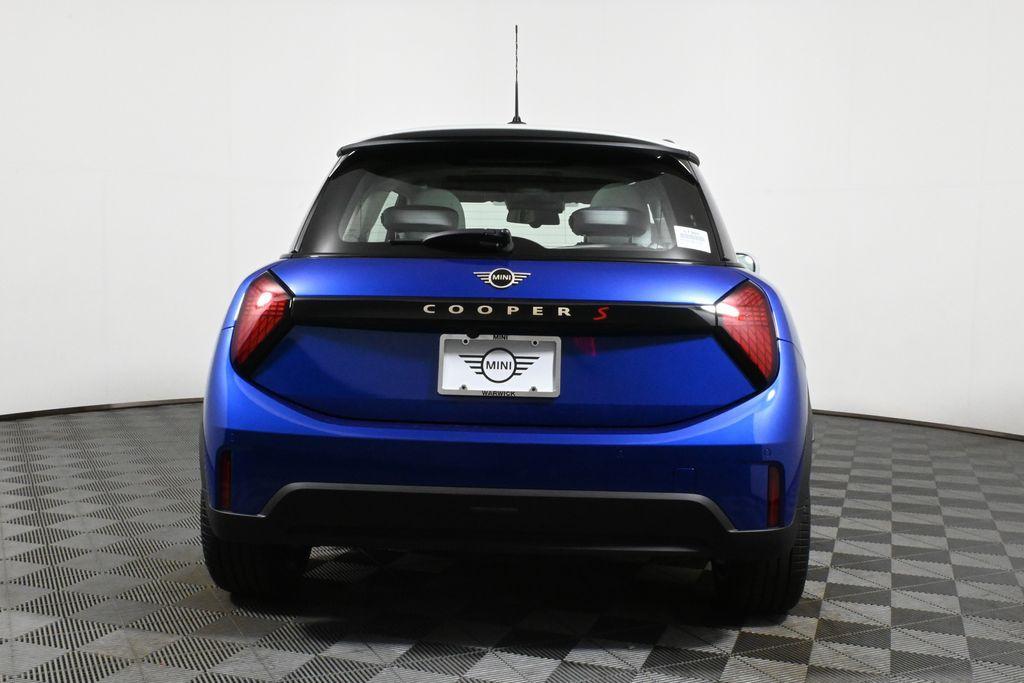 new 2025 MINI Hardtop car, priced at $36,145