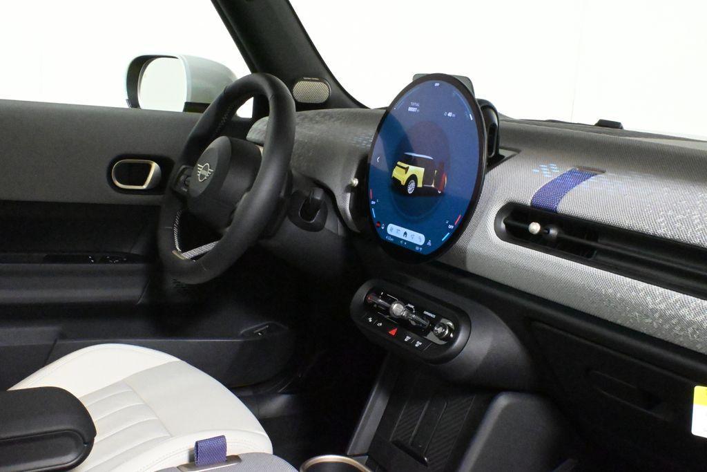 new 2025 MINI Hardtop car, priced at $36,145
