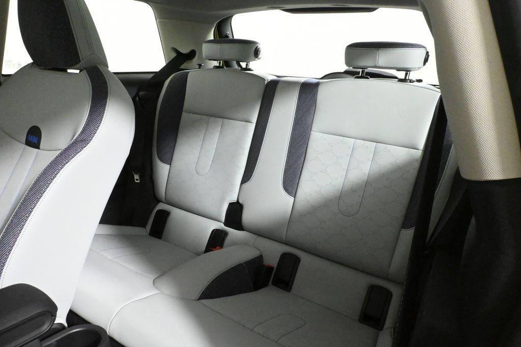 used 2025 MINI Hardtop car, priced at $31,637