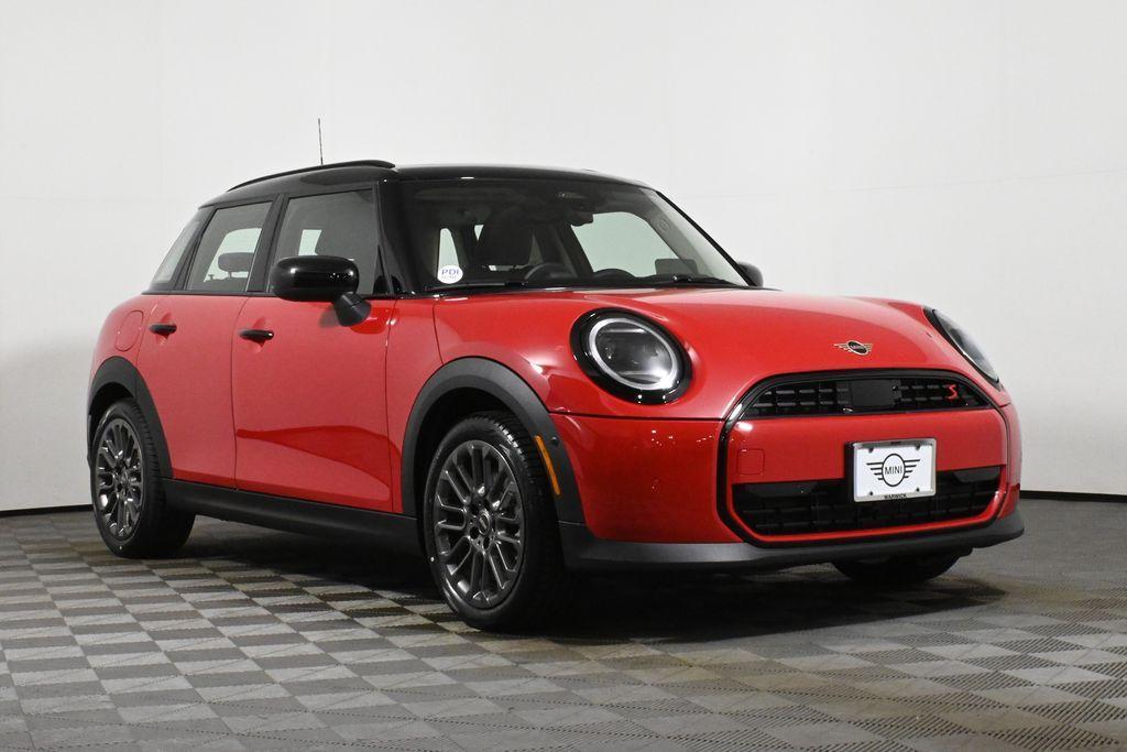 new 2025 MINI Hardtop car, priced at $37,025