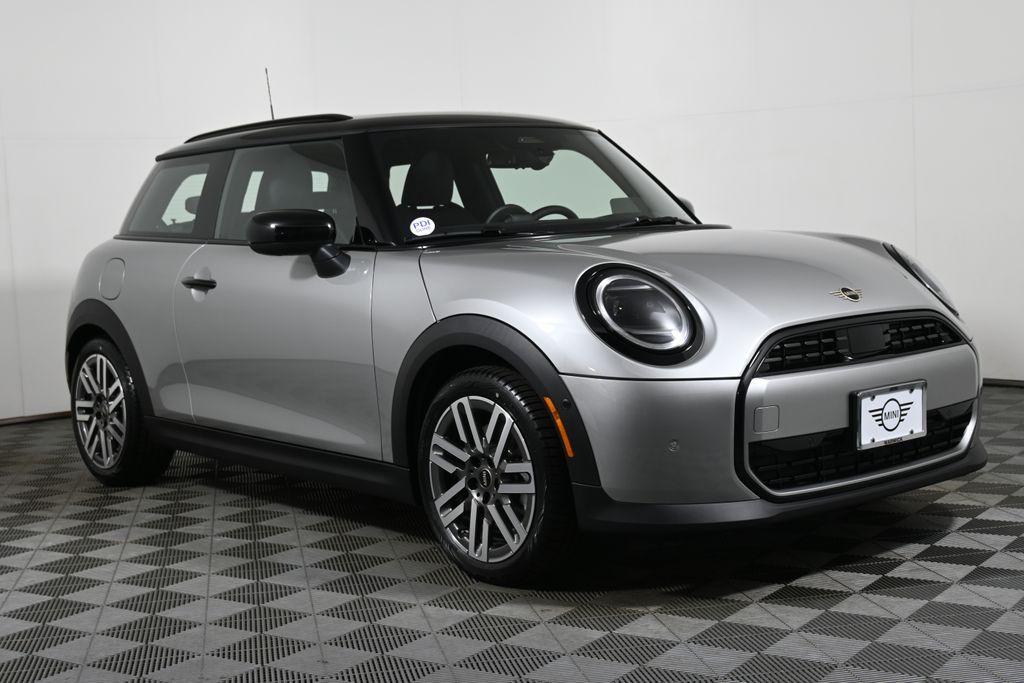 new 2026 MINI Hardtop car, priced at $33,975