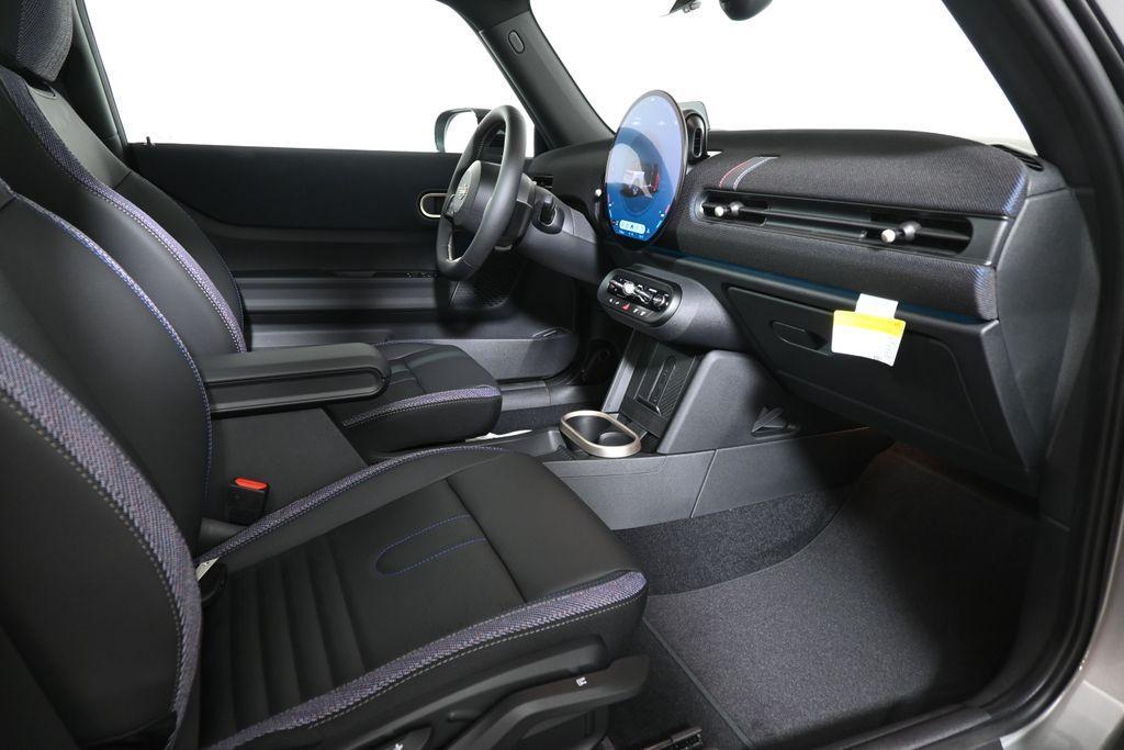 new 2026 MINI Hardtop car, priced at $33,975