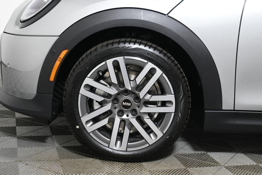 new 2026 MINI Hardtop car, priced at $33,975
