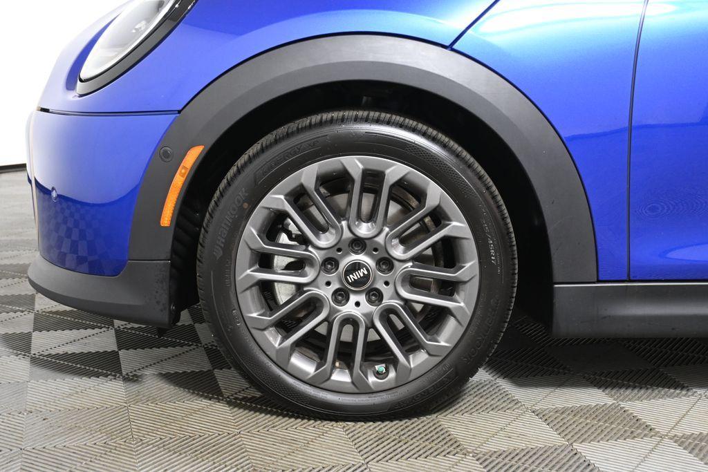 used 2025 MINI Hardtop car, priced at $29,995