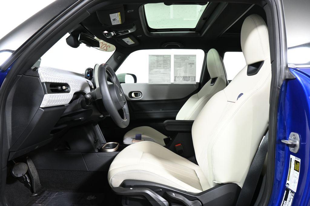 used 2025 MINI Hardtop car, priced at $29,995