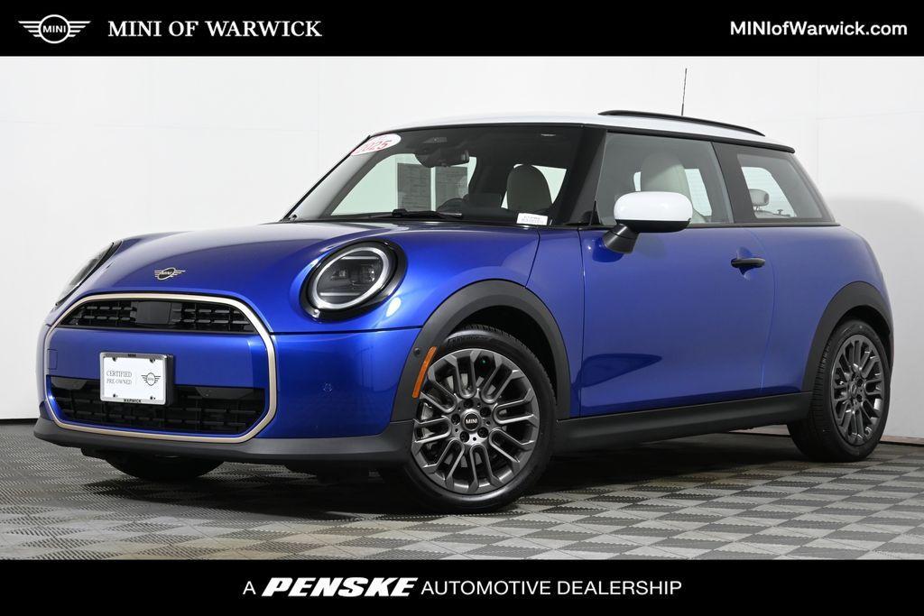 used 2025 MINI Hardtop car, priced at $30,712