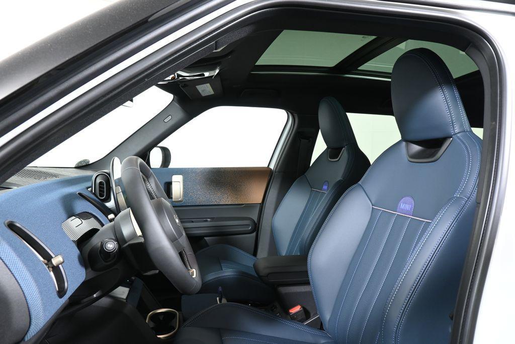 new 2025 MINI Countryman car, priced at $44,425