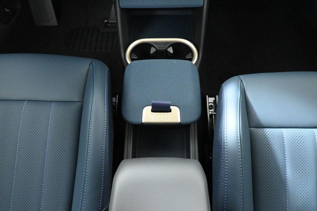 new 2025 MINI Countryman car, priced at $44,425