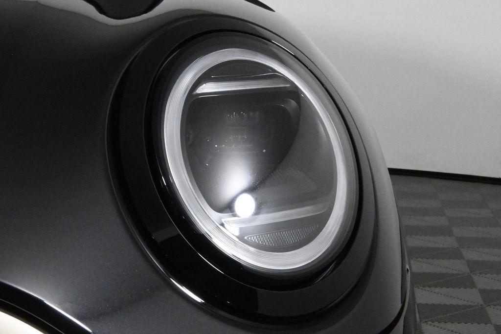 used 2025 MINI Hardtop car, priced at $29,356