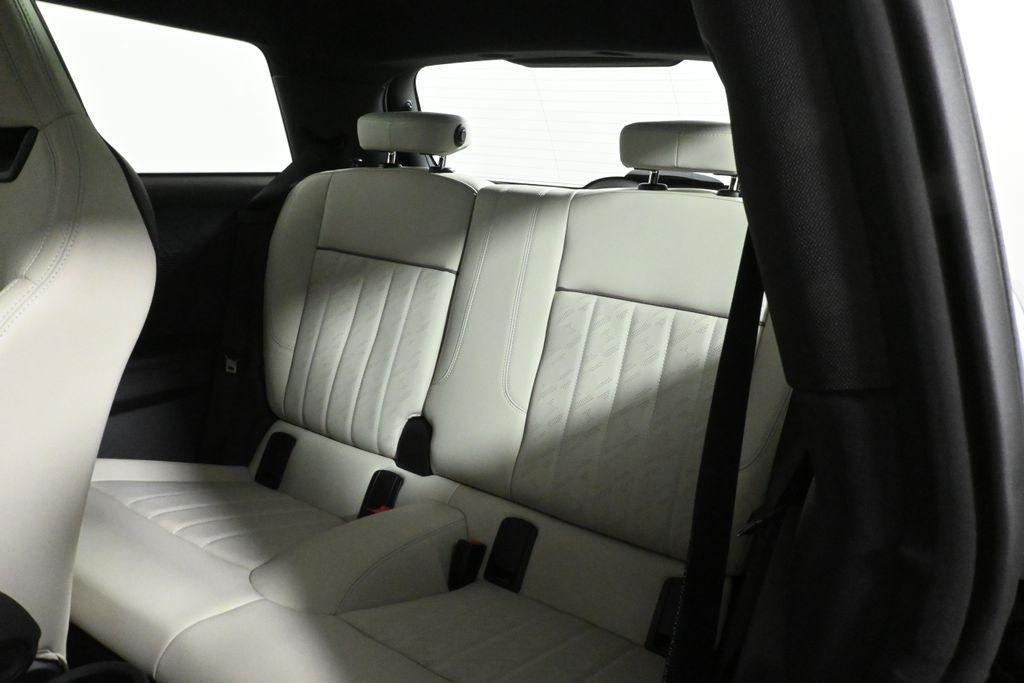 used 2025 MINI Hardtop car, priced at $29,356