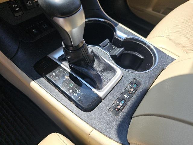 used 2019 Toyota Highlander Hybrid car, priced at $31,909