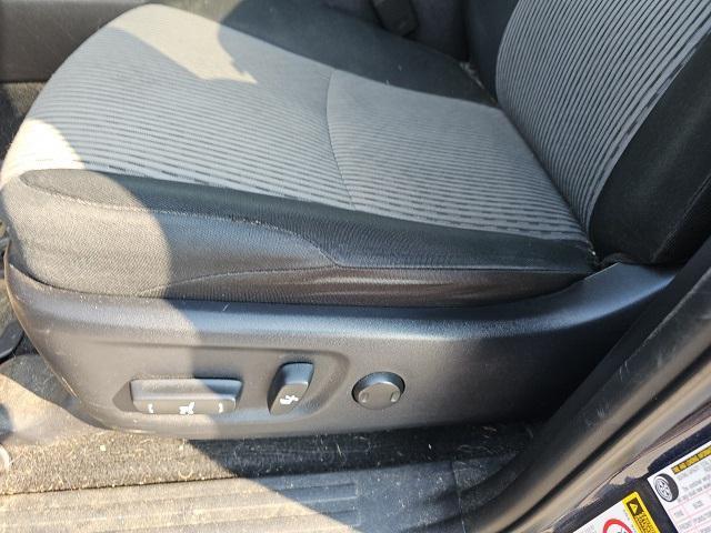 used 2016 Toyota 4Runner car, priced at $26,904