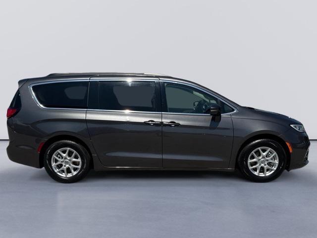 used 2022 Chrysler Pacifica car, priced at $22,800
