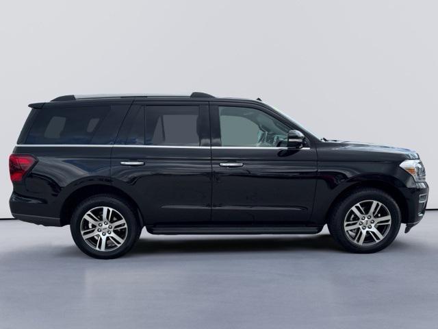 used 2024 Ford Expedition car, priced at $53,780