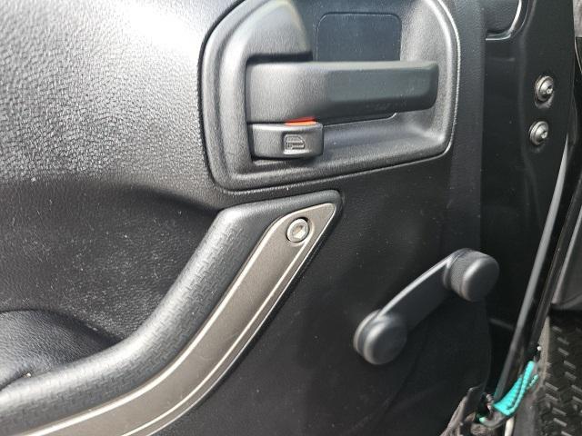 used 2014 Jeep Wrangler Unlimited car, priced at $17,900