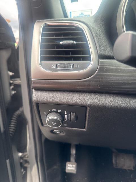 used 2021 Jeep Grand Cherokee car, priced at $23,999