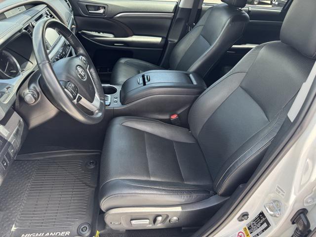 used 2019 Toyota Highlander car, priced at $26,798