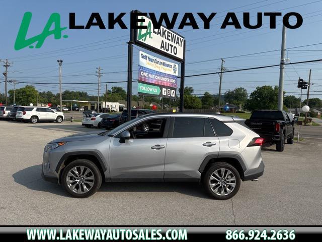 used 2020 Toyota RAV4 car, priced at $29,911