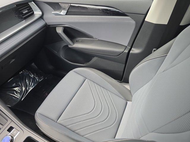 new 2025 Volkswagen Tiguan car, priced at $34,125