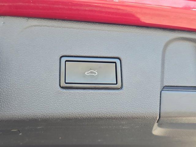 used 2018 Volkswagen Atlas car, priced at $16,194