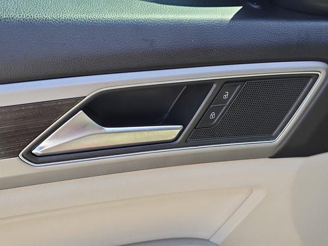 used 2018 Volkswagen Atlas car, priced at $16,194