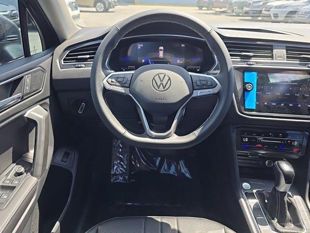 new 2024 Volkswagen Tiguan car, priced at $33,986