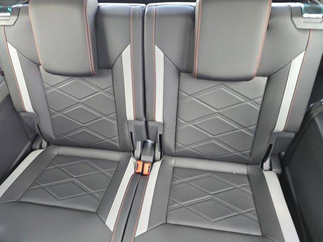 new 2025 Volkswagen Atlas car, priced at $49,180