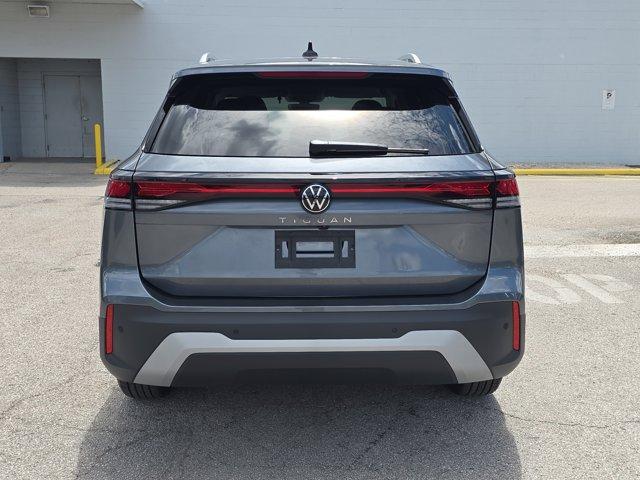new 2025 Volkswagen Tiguan car, priced at $30,920