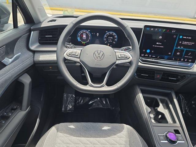 new 2025 Volkswagen Tiguan car, priced at $30,920