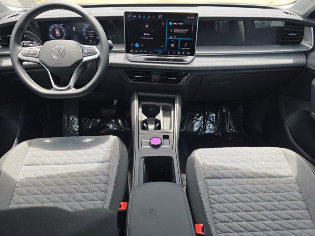 new 2025 Volkswagen Tiguan car, priced at $30,920