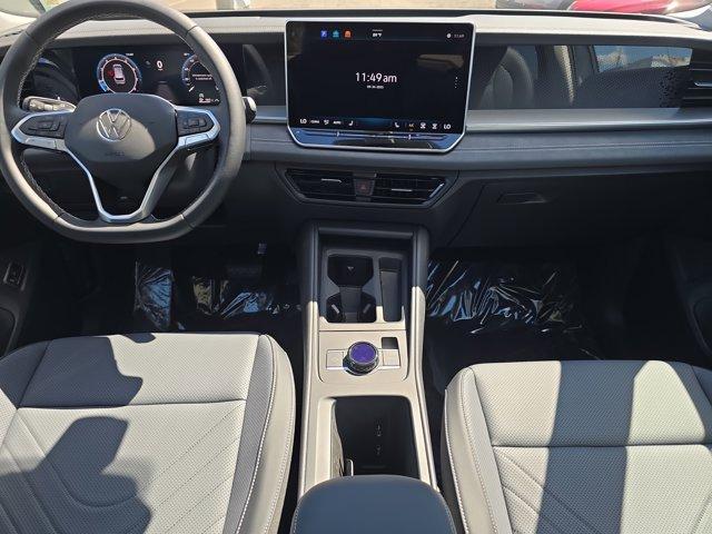 new 2025 Volkswagen Tiguan car, priced at $37,575