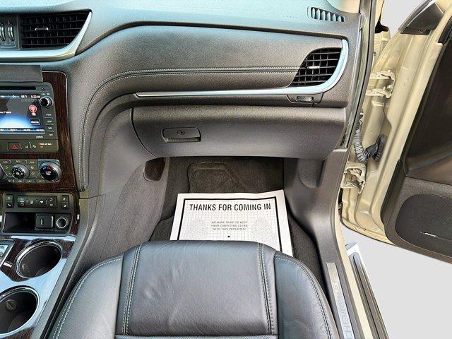 used 2015 Chevrolet Traverse car, priced at $11,888