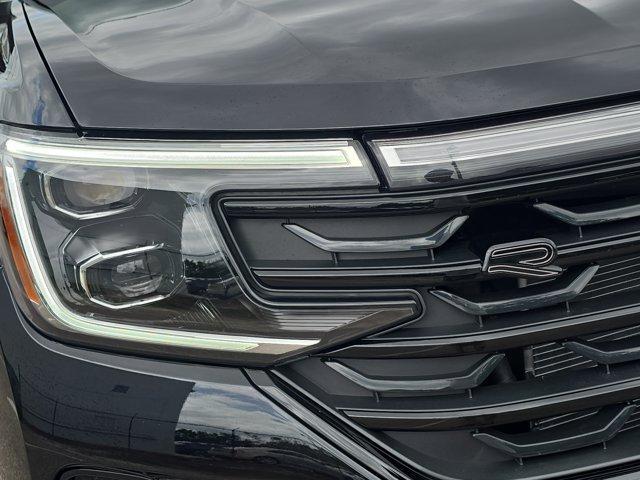 new 2026 Volkswagen Atlas Cross Sport car, priced at $52,035