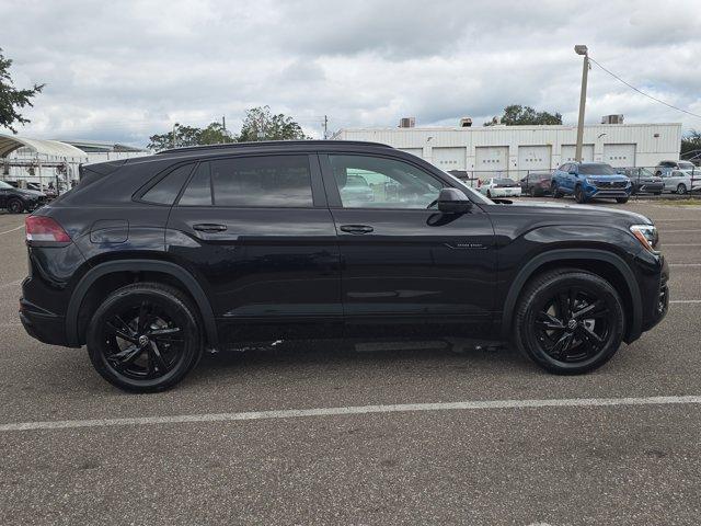 new 2026 Volkswagen Atlas Cross Sport car, priced at $52,035