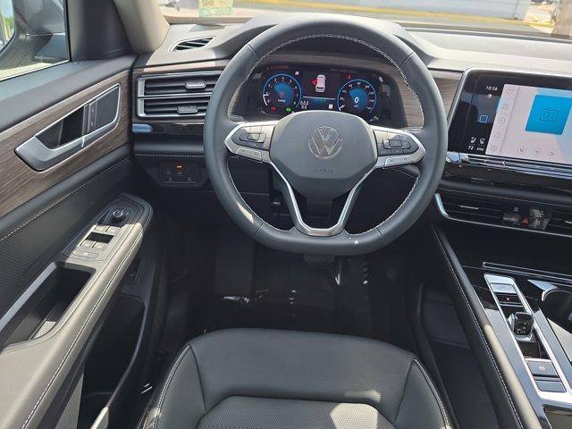 new 2025 Volkswagen Atlas car, priced at $50,030