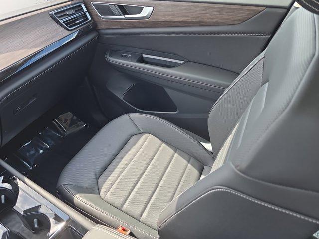 new 2025 Volkswagen Atlas car, priced at $50,030