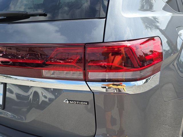 new 2025 Volkswagen Atlas car, priced at $50,030