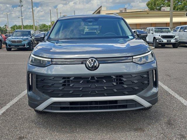 new 2025 Volkswagen Tiguan car, priced at $30,920