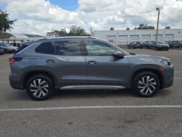 new 2025 Volkswagen Tiguan car, priced at $30,920