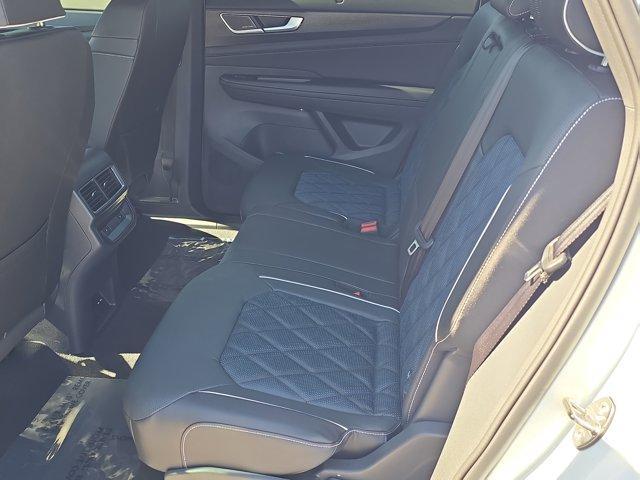 new 2025 Volkswagen Atlas Cross Sport car, priced at $54,710