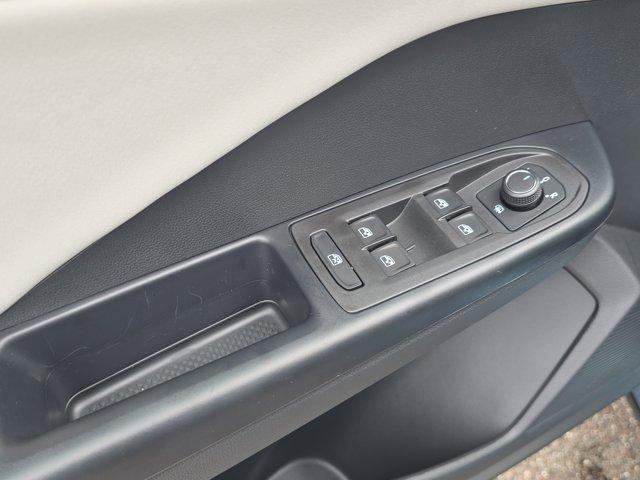 new 2025 Volkswagen Taos car, priced at $32,116