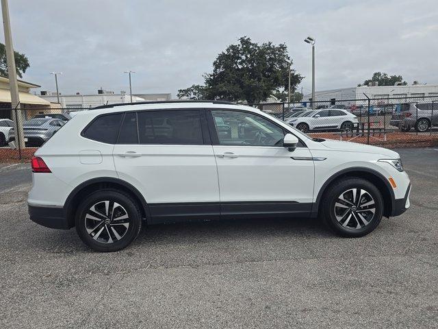 new 2024 Volkswagen Tiguan car, priced at $31,421