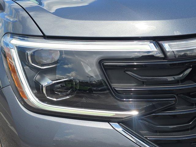 new 2025 Volkswagen Atlas Cross Sport car, priced at $54,025