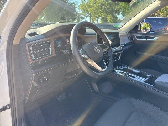 used 2024 Volkswagen Atlas car, priced at $35,514