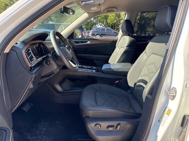 used 2024 Volkswagen Atlas car, priced at $35,514