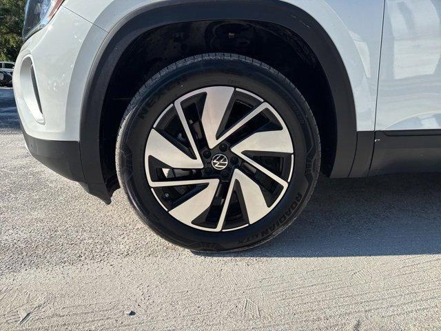 used 2024 Volkswagen Atlas car, priced at $35,514