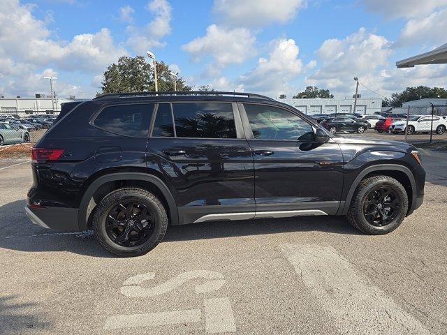 new 2024 Volkswagen Atlas car, priced at $49,661