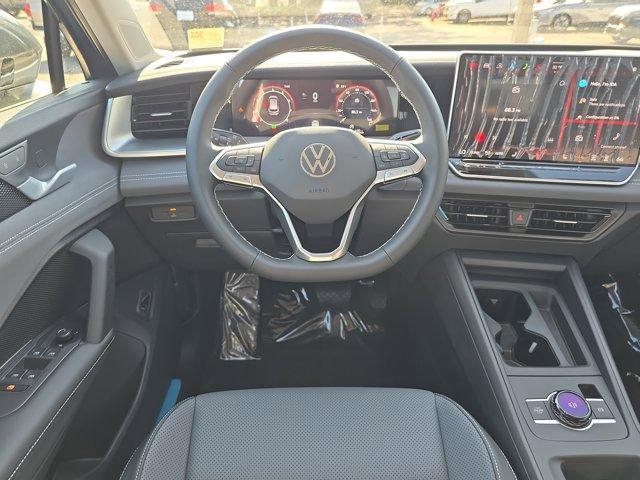 new 2025 Volkswagen Tiguan car, priced at $34,425