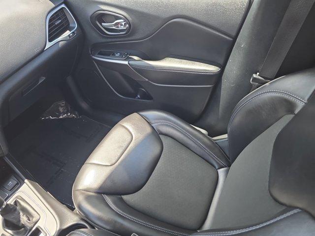 used 2020 Jeep Cherokee car, priced at $15,440